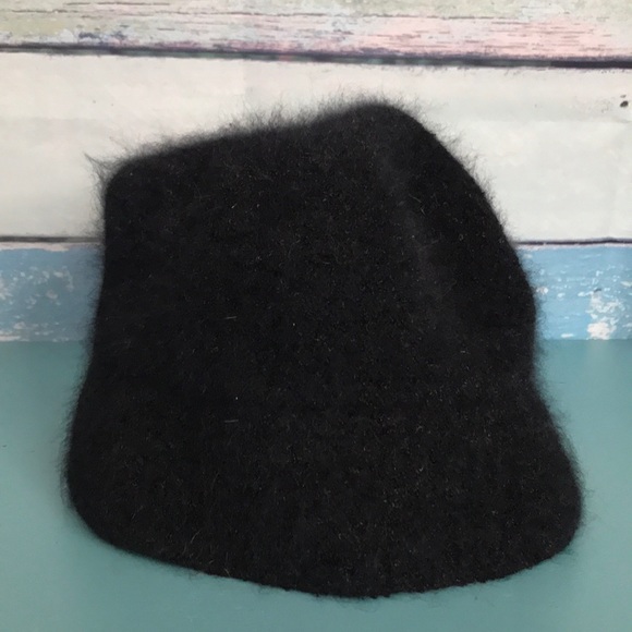 Black Angora blend boucle winter bucket hat - Picture 2 of 9